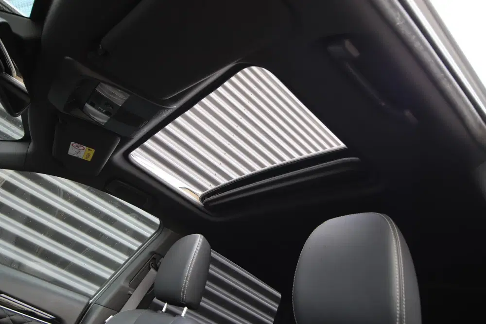Mitsubishi Outlander 2.4 PHEV Instyle Opendak uit 2020, foto 13