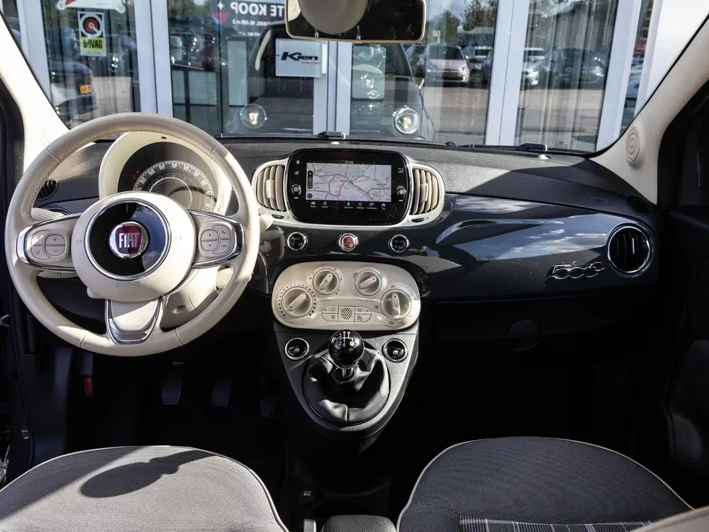 Fiat 500C 0.9 TwinAir Turbo Lounge uit 2019, foto 2