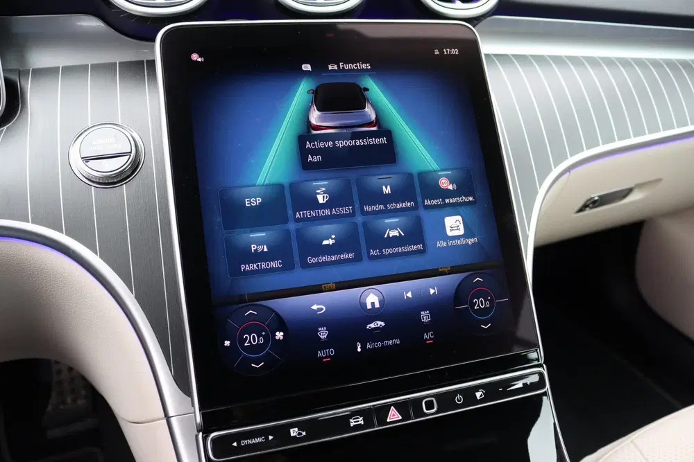 Mercedes-Benz CLE 180 AMG Line uit 2025, foto 14