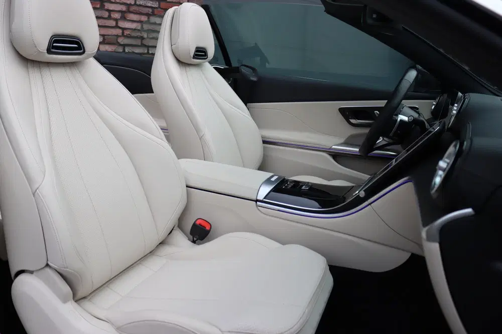 Mercedes-Benz CLE 180 AMG Line uit 2025, foto 4