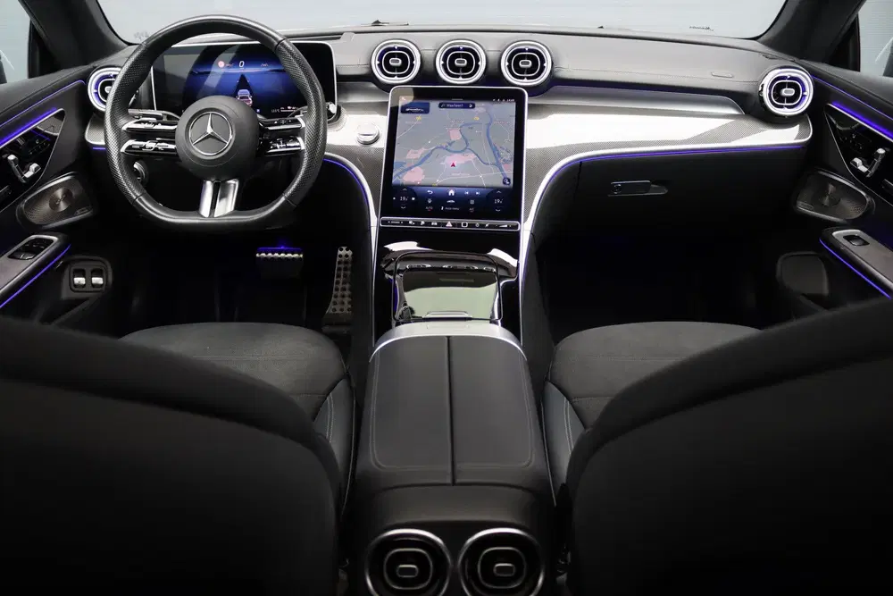 Mercedes-Benz CLE CLE Coupé 300 e AMG Line uit 2025, foto 2