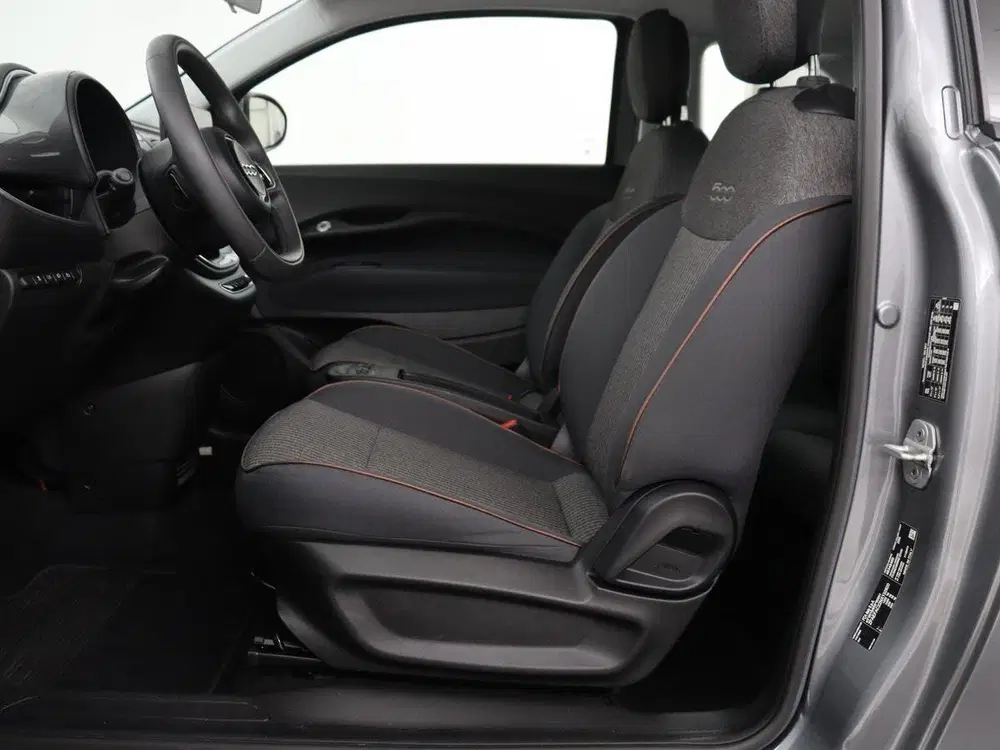 Fiat 500 Icon 24 kWh uit 2023, foto 5