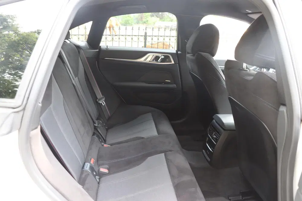 BMW i4 eDrive40 M Sport Pro Edition 84 kWh uit 2025, foto 15