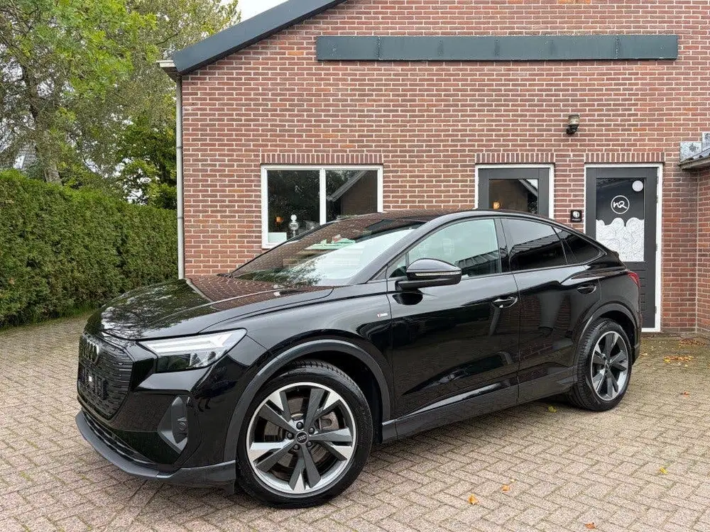Audi Q4 e-tron 40 S-Line 77 KWH 204PK SOH 96.36% uit 2023