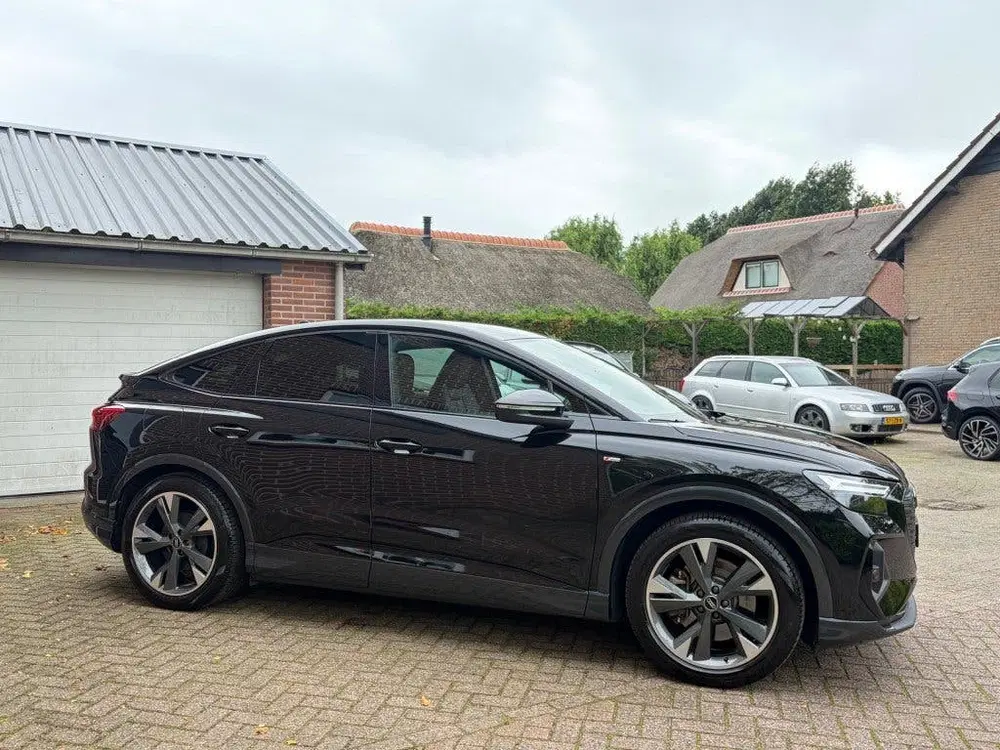 Audi Q4 e-tron 40 S-Line 77 KWH 204PK SOH 96.36% uit 2023, foto 9