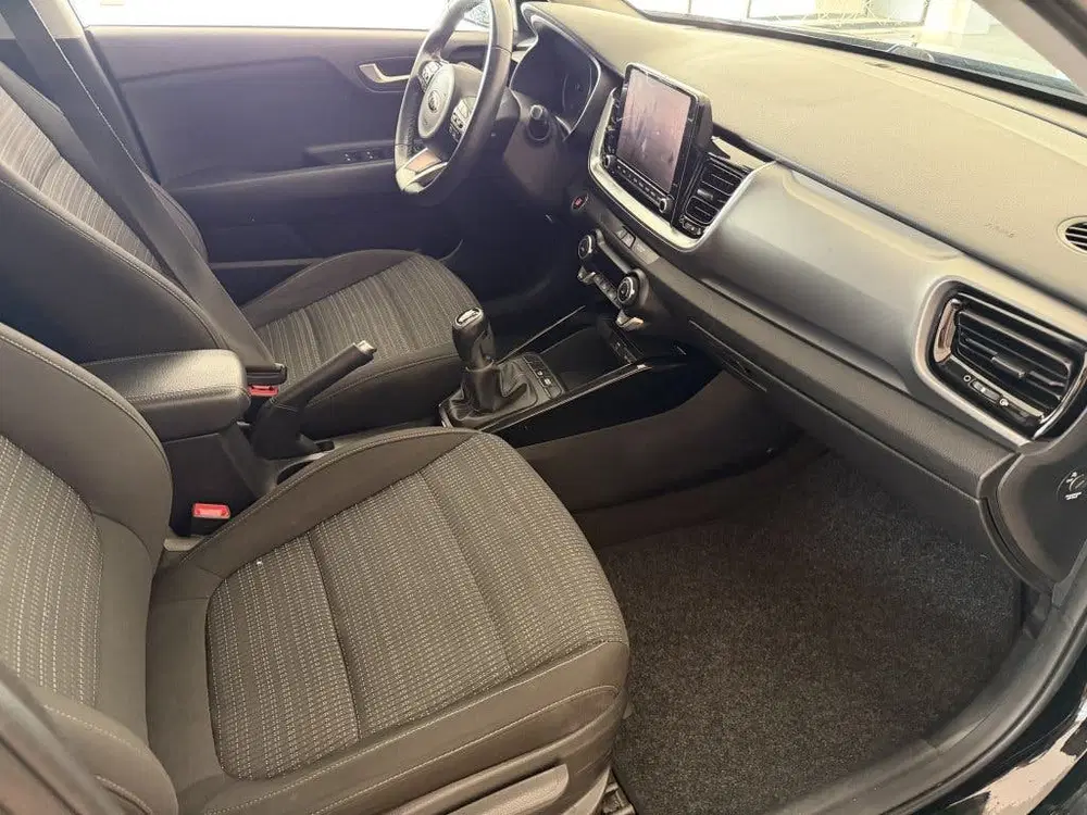 Kia Stonic 1.0 T-GDi MHEV DynamicPlusLine (bj 2021) uit 2021, foto 3
