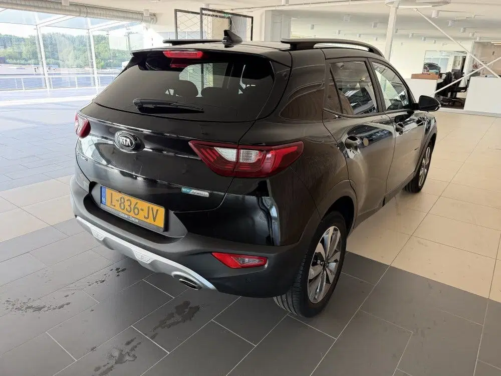 Kia Stonic 1.0 T-GDi MHEV DynamicPlusLine (bj 2021) uit 2021, foto 4