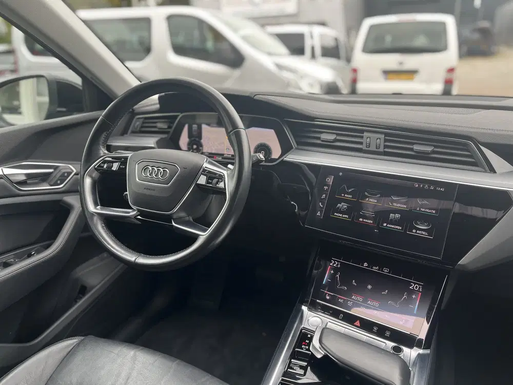 Audi e-tron e-tron 50 quattro Launch edition plus 71 k uit 2020, foto 9