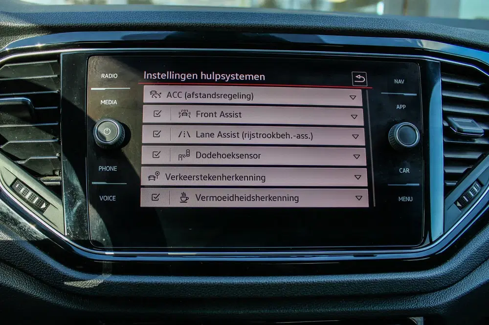 Volkswagen T-Roc 2.0 TSI 4Motion R PANO NAVI AKRA CAMERA uit 2021, foto 12
