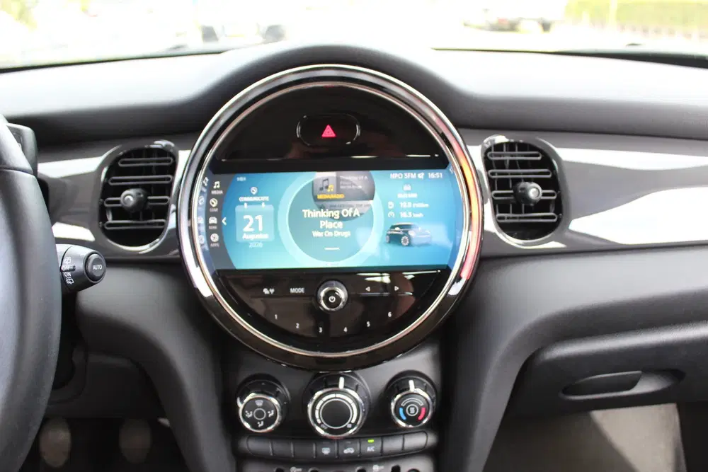 Mini One 1.5 One Cooper First Essential uit 2021, foto 4