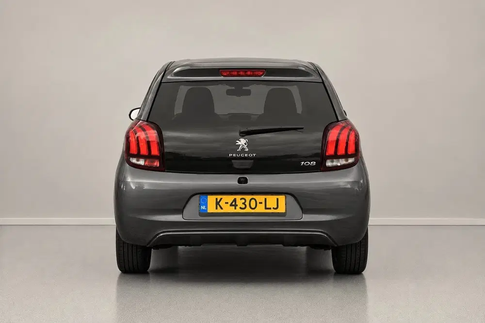 Peugeot 108 1.0 e-VTi Active uit 2021, foto 4
