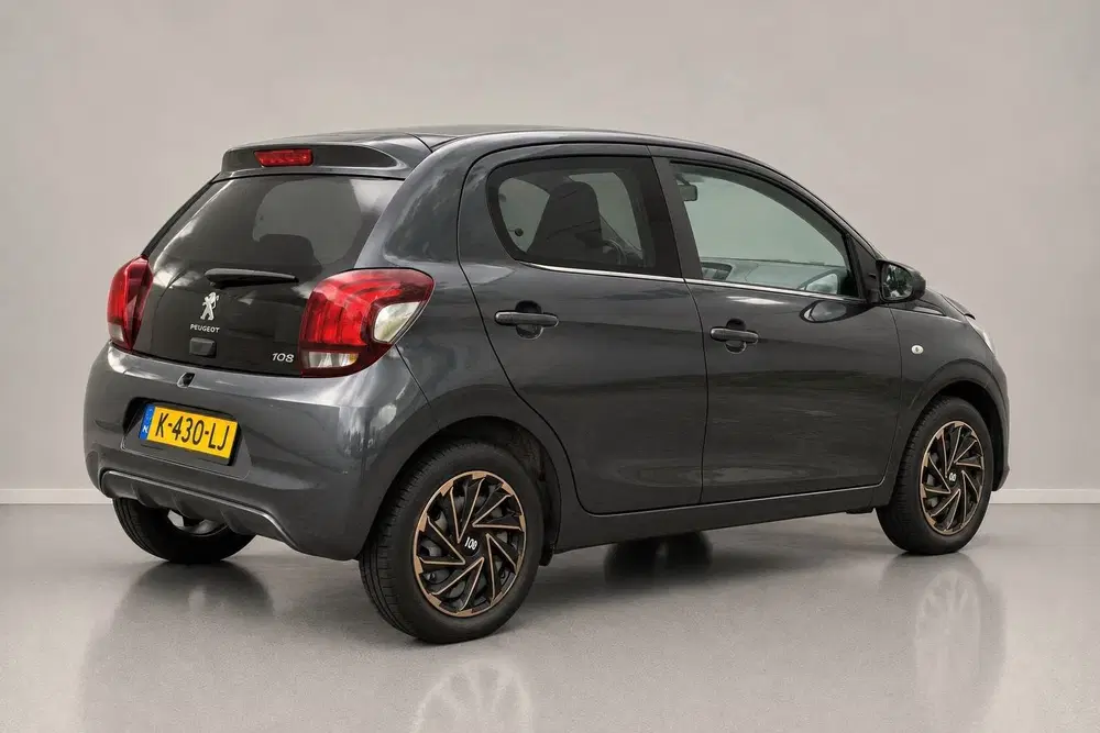 Peugeot 108 1.0 e-VTi Active uit 2021, foto 7