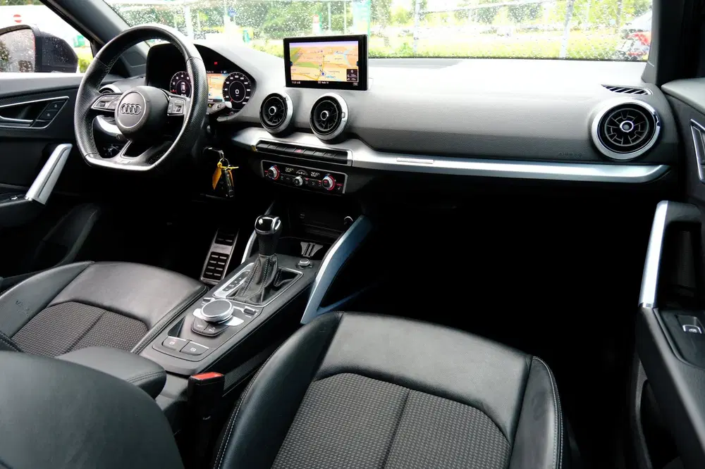 Audi Q2 35 TFSI S Edition Aut. Navi uit 2021, foto 5