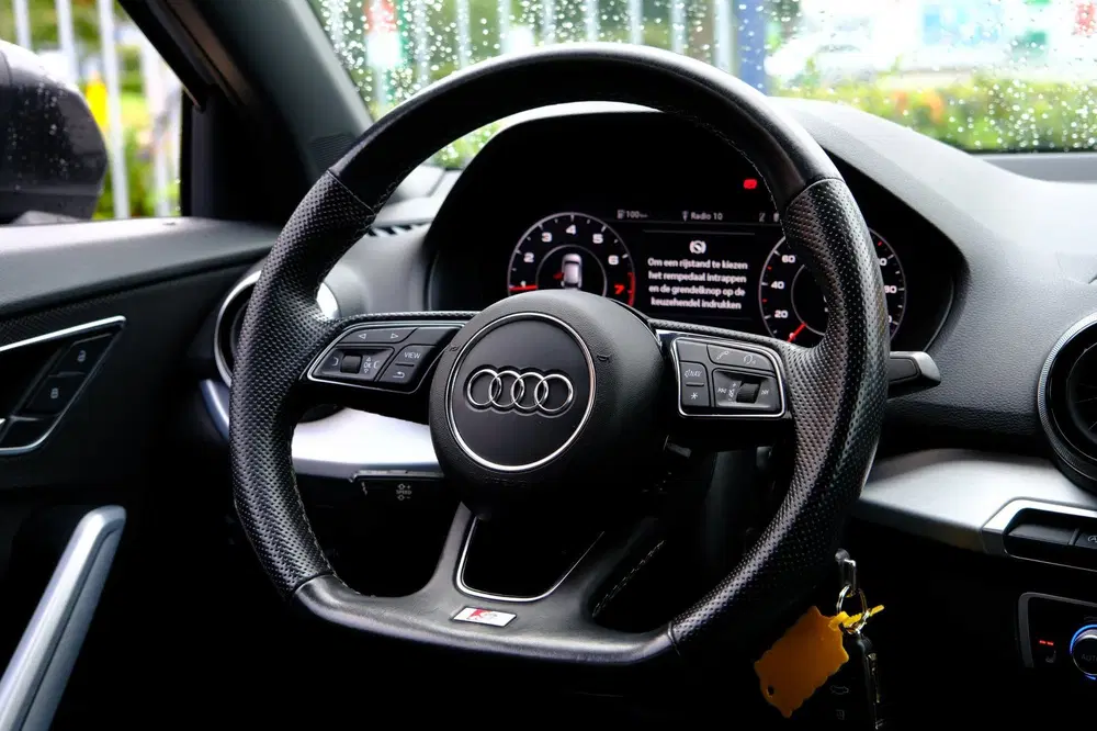 Audi Q2 35 TFSI S Edition Aut. Navi uit 2021, foto 6