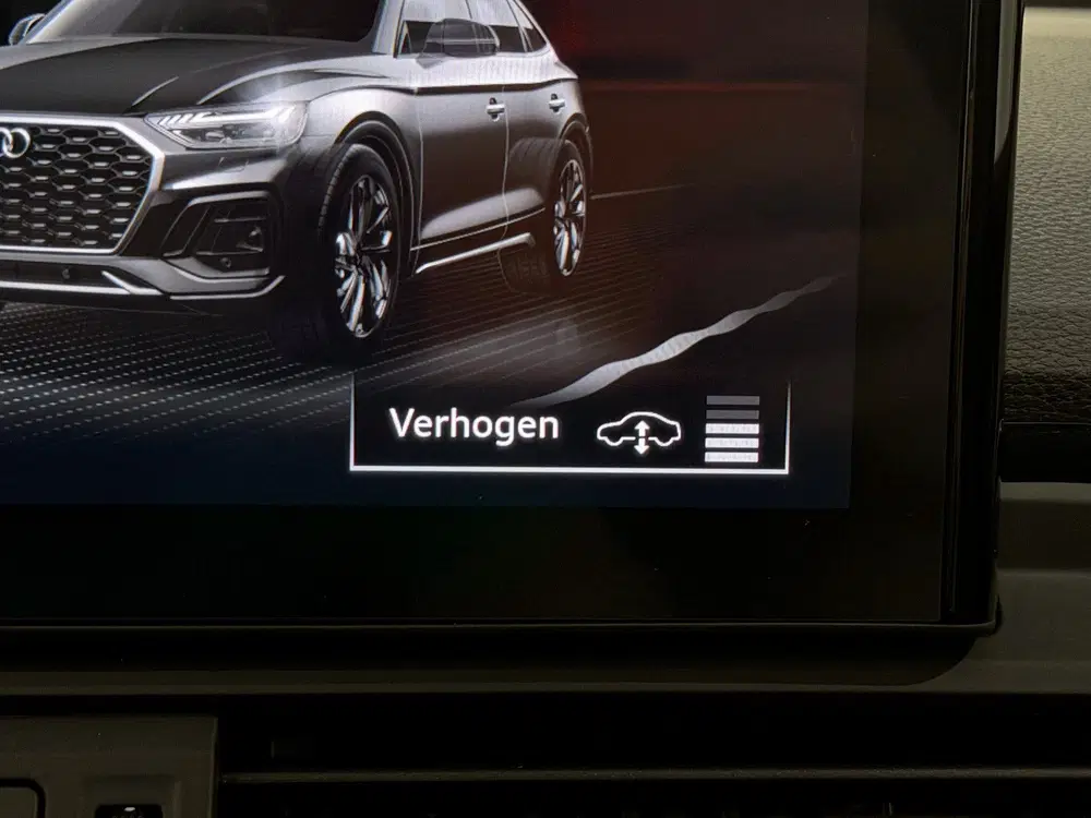 Audi Q5 50 TFSI e 3x S-Line Luchtvering uit 2022, foto 14