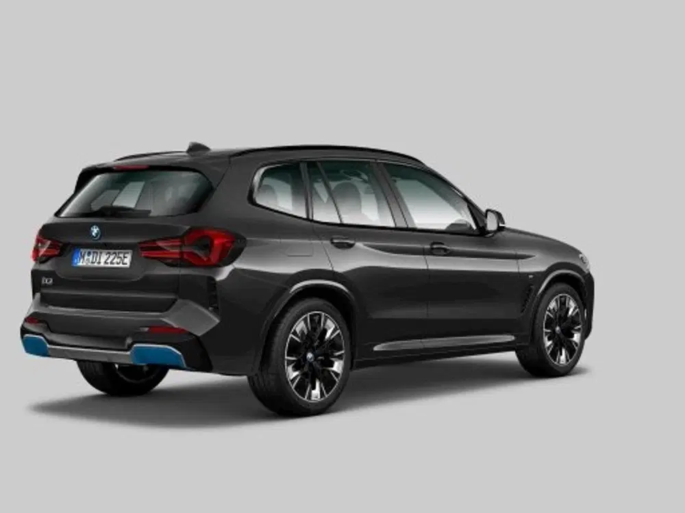 BMW iX3 80 kWh M-Sport uit 2023, foto 6