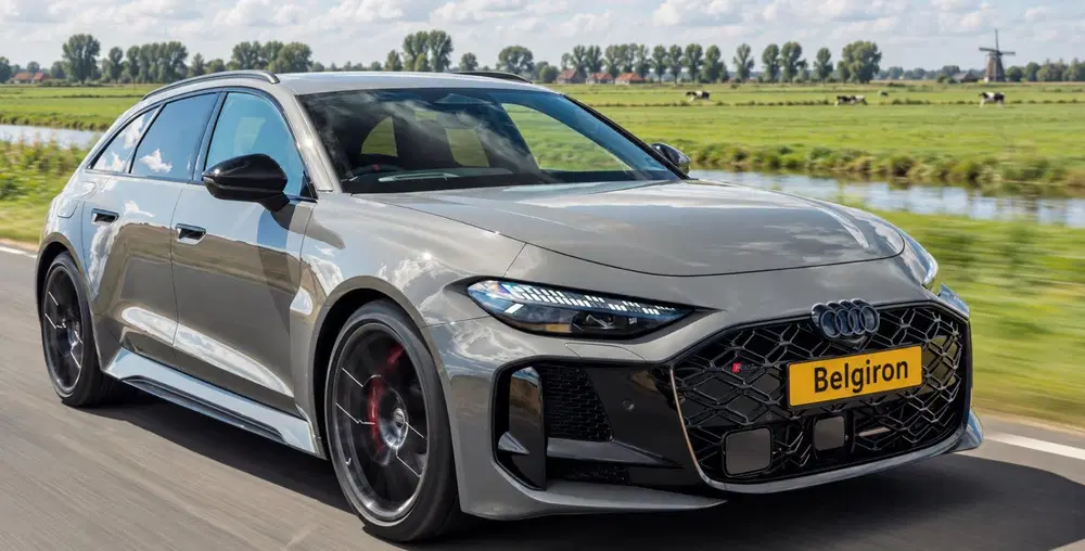 Audi RS5 2026 Splinternieuw Bomvol Daytona Grau uit 2026