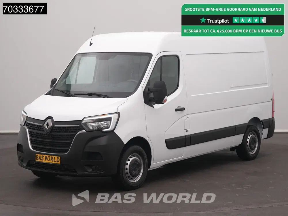 Renault Master 135PK L2H2 Airco Cruise Parkeersensoren BP uit 2023