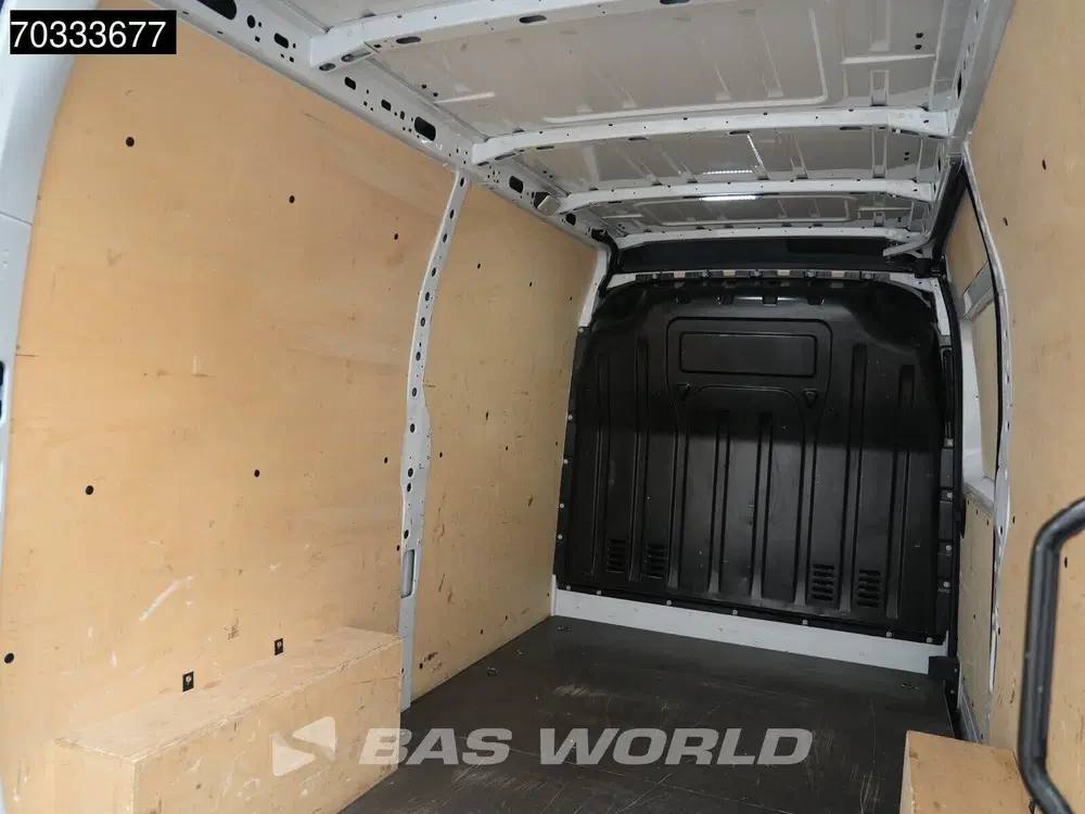 Renault Master 135PK L2H2 Airco Cruise Parkeersensoren BP uit 2023, foto 10