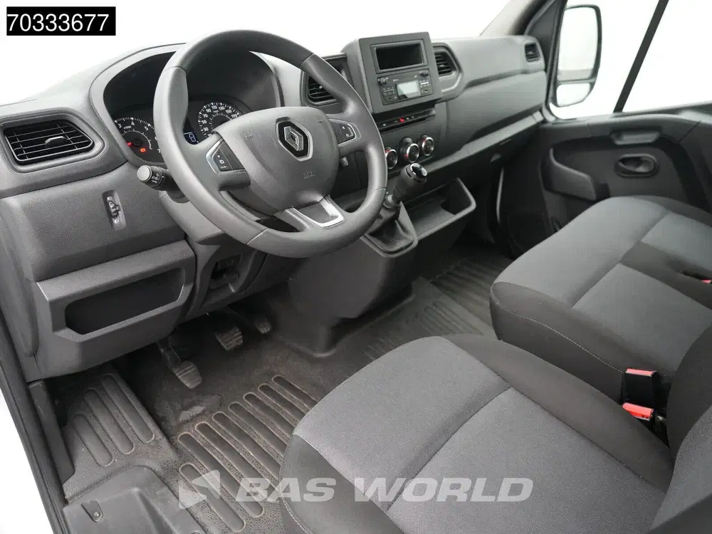 Renault Master 135PK L2H2 Airco Cruise Parkeersensoren BP uit 2023, foto 3