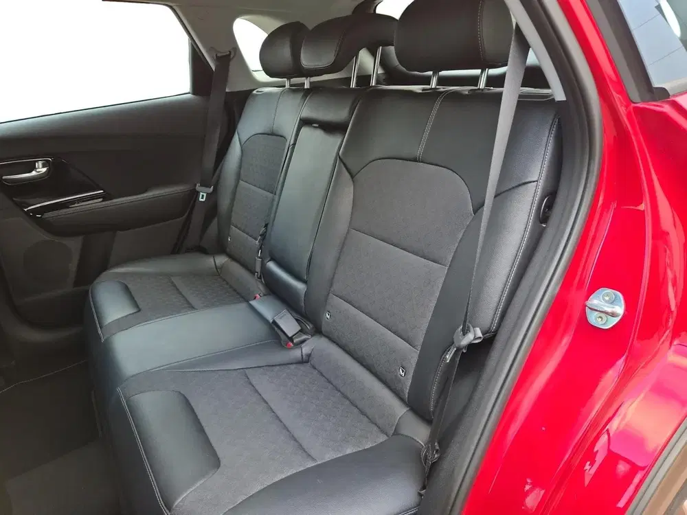 Kia Niro 1.6 GDi Hybrid DynamicLine 1e Eigenaar uit 2022, foto 10