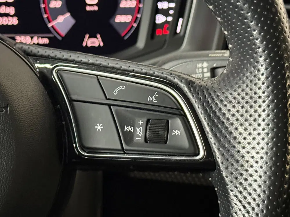 Audi A1 35 TFSI 1.5L S-line Automaat uit 2019, foto 8