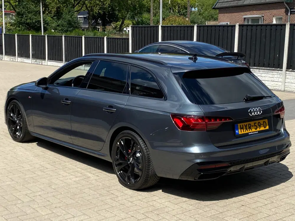 Audi A4 35 TDI S edition 2X S-line NIEUWSTAAT XENO uit 2021, foto 2