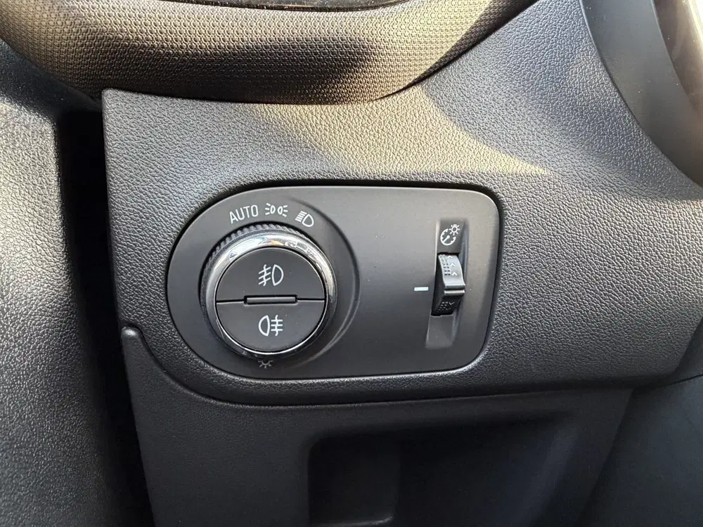 Opel Crossland 1.2 Turbo Ultimate uit 2023, foto 12