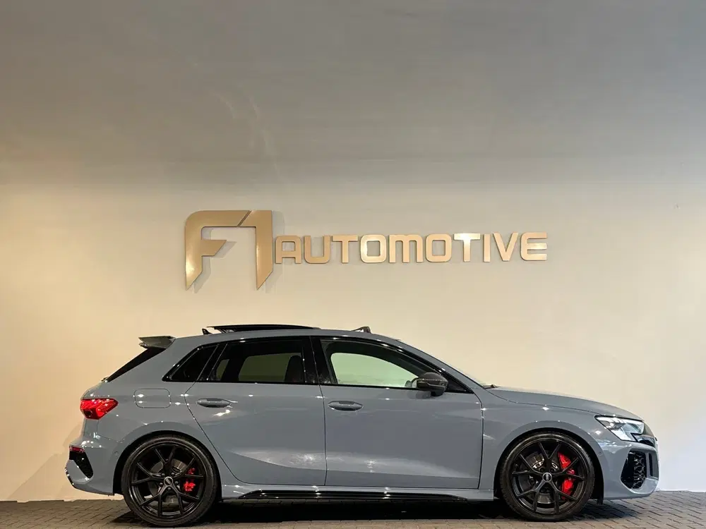 Audi RS3 2.5 TFSI quattro Pano uit 2022, foto 11