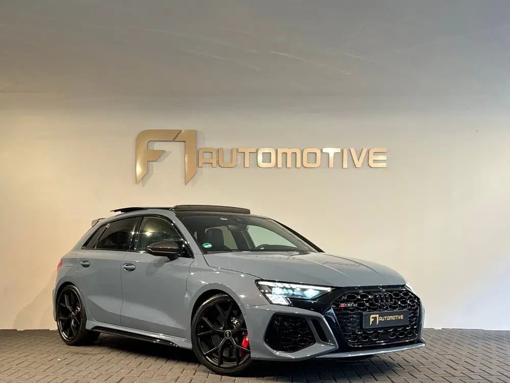 Audi RS3 2.5 TFSI quattro Pano uit 2022, foto 4