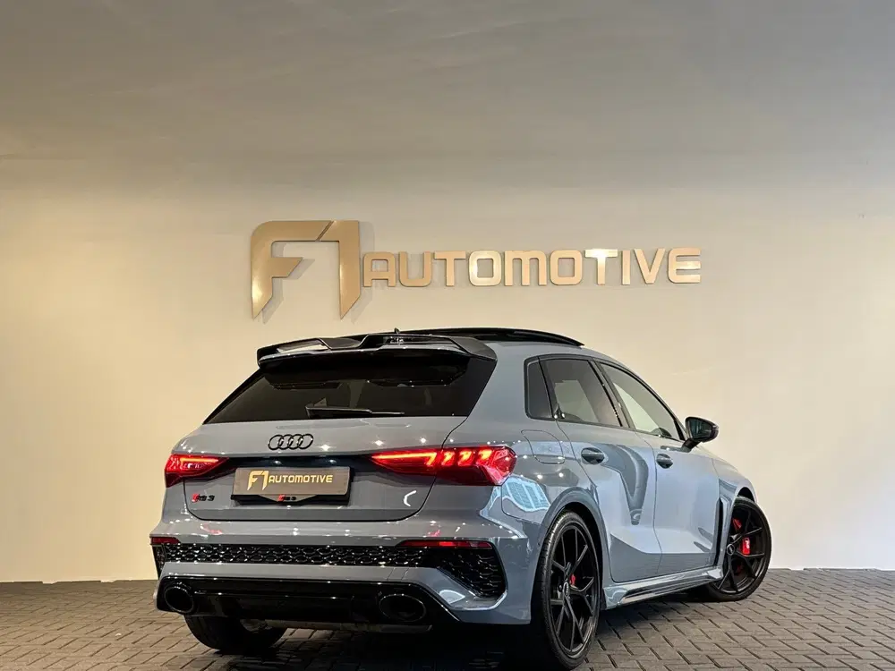 Audi RS3 2.5 TFSI quattro Pano uit 2022, foto 7