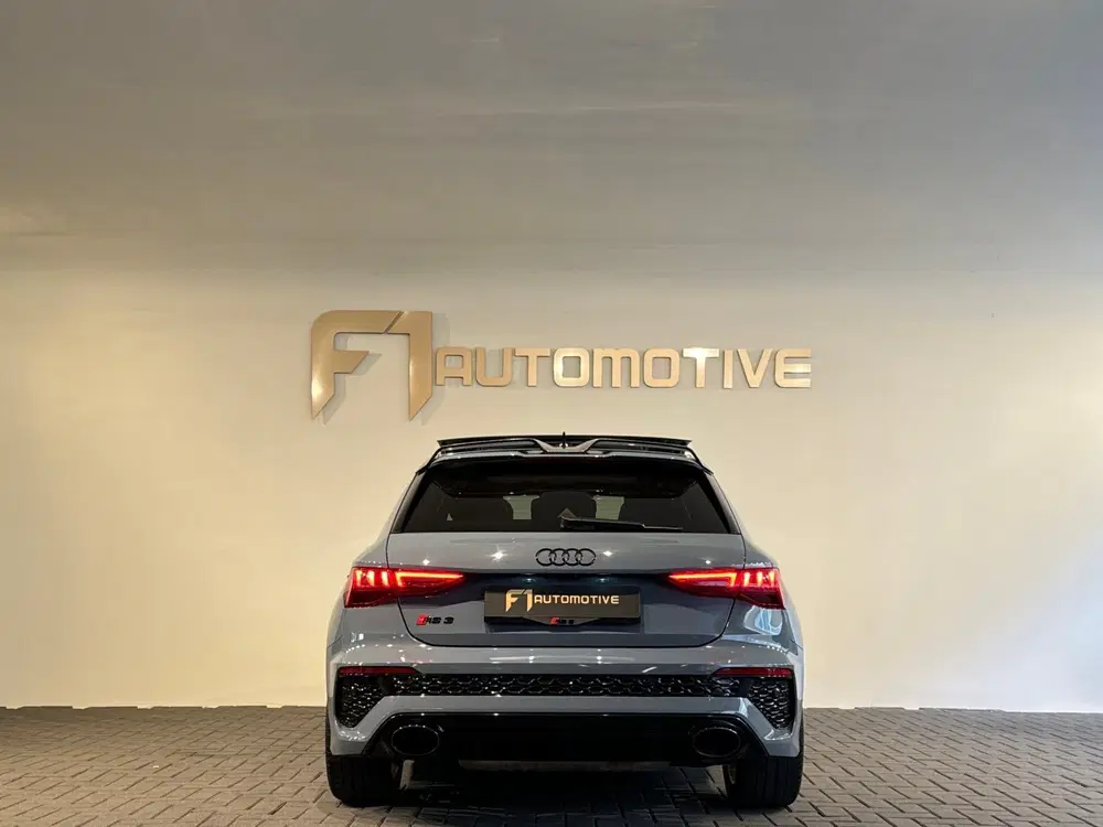 Audi RS3 2.5 TFSI quattro Pano uit 2022, foto 8