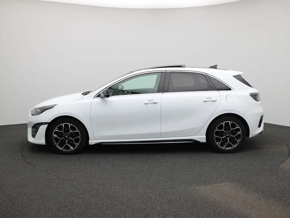 Kia Ceed 1.5 T-GDi GT-Line uit 2022, foto 6