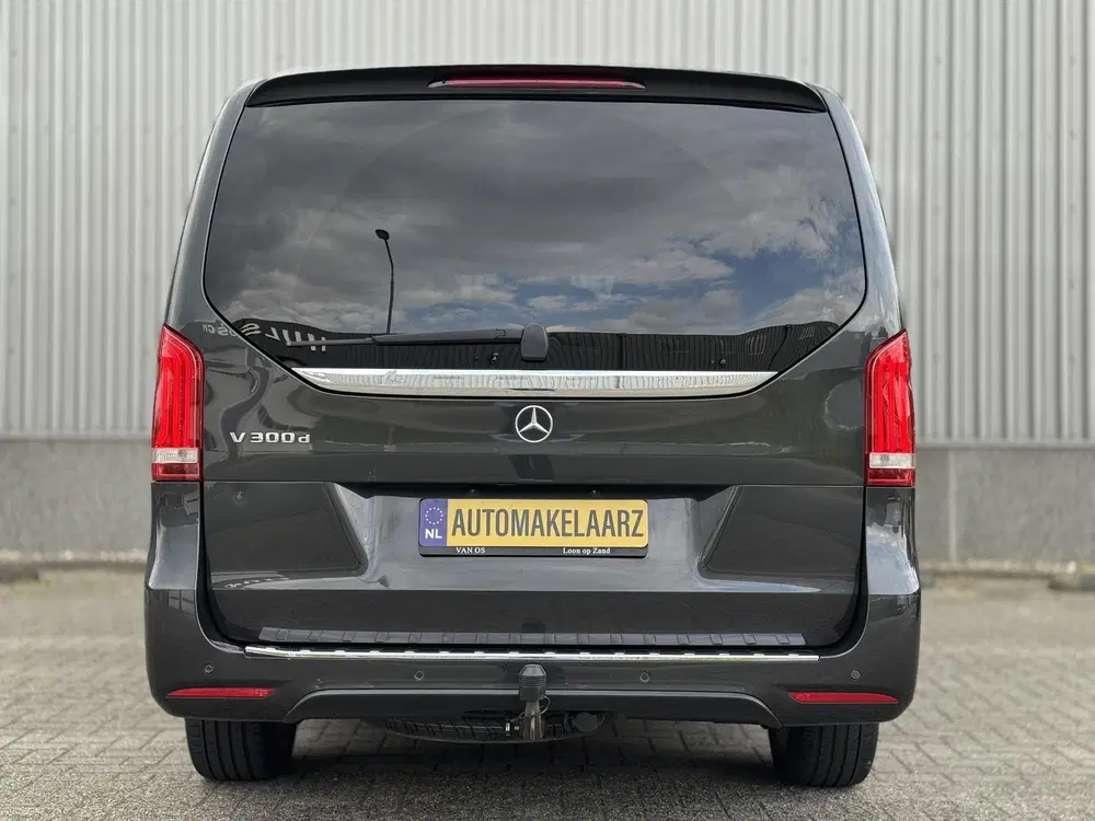 Mercedes-Benz V-Klasse 300d AMG Extra Lang DC L2H1 Avantgard uit 2019, foto 3