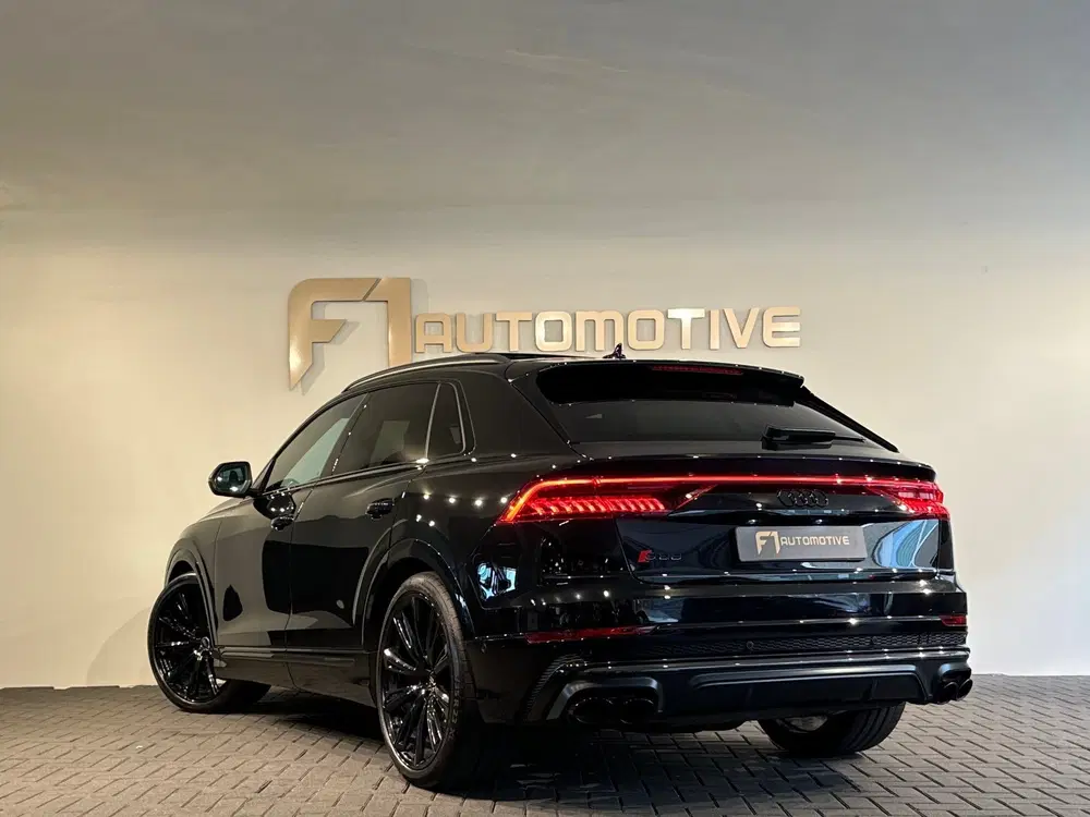 Audi SQ8 4.0 TFSI quattro Carbon uit 2022, foto 9