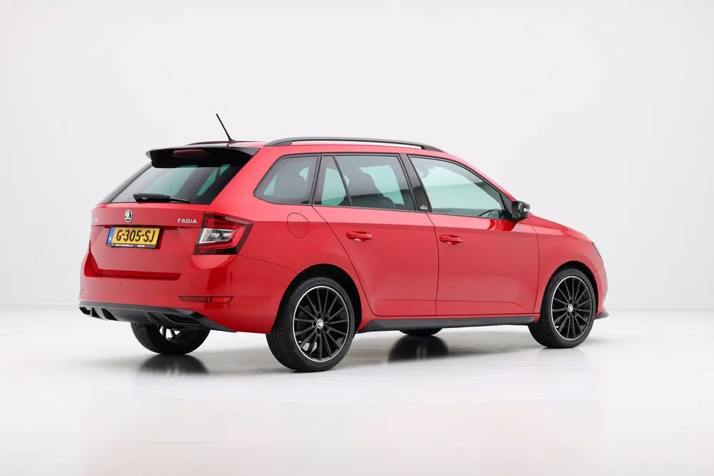 Skoda Fabia 1.0 TSI Monte Carlo Clima uit 2019, foto 3