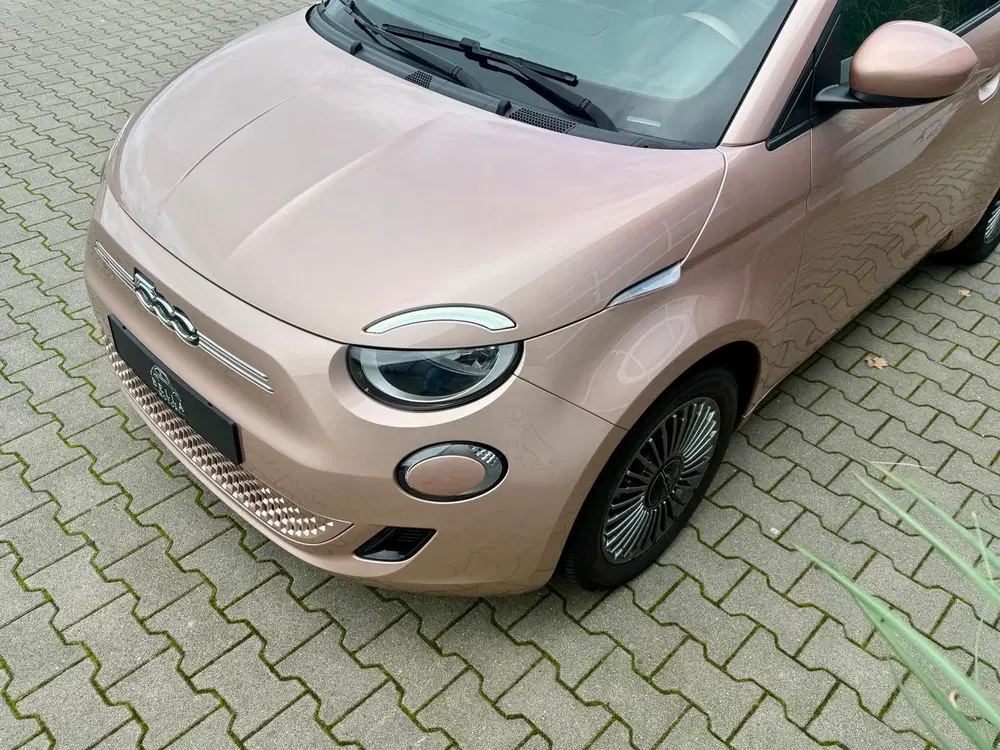 Fiat 500e Icon 42 kWh uit 2022, foto 10
