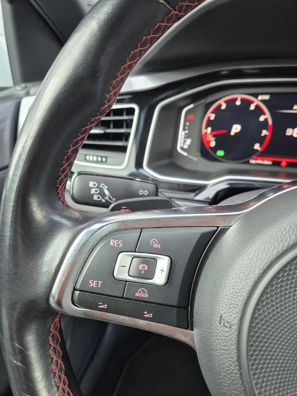 Volkswagen Polo 2.0 TSI GTI 200PK uit 2019, foto 15