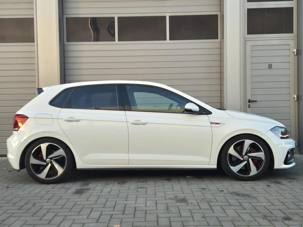 Volkswagen Polo 2.0 TSI GTI 200PK uit 2019, foto 4