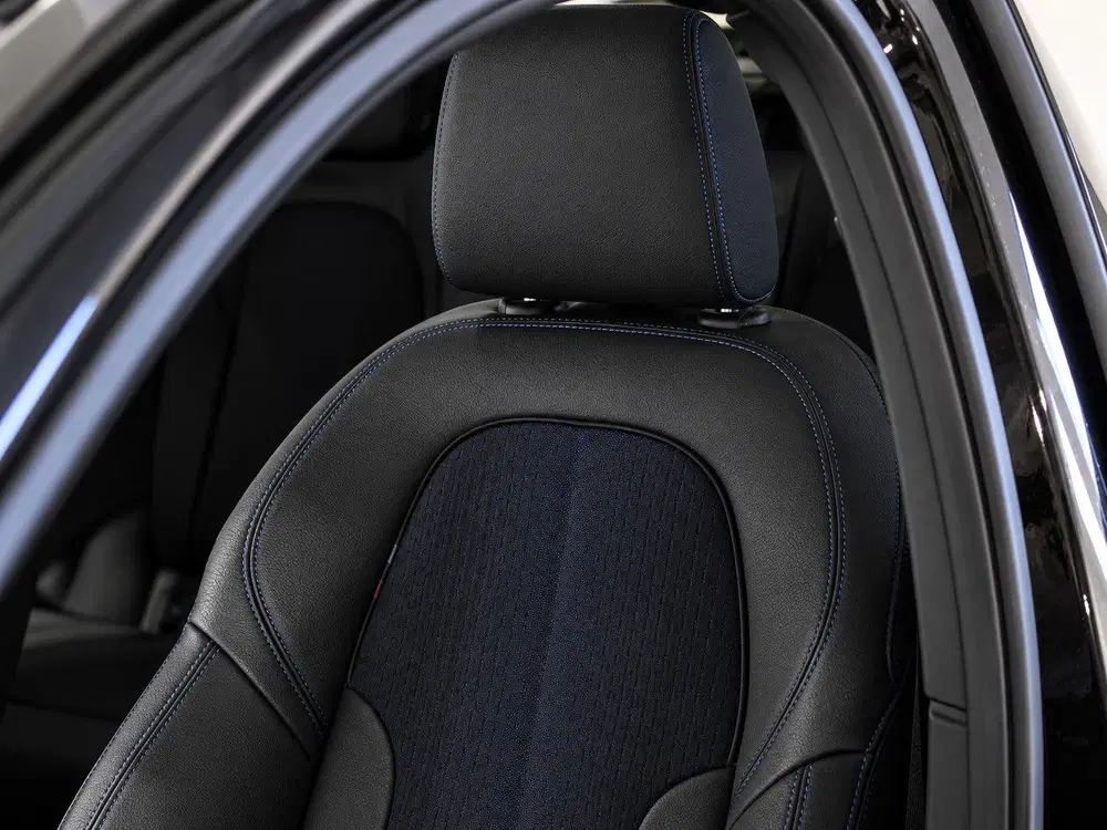 BMW 1-serie 118i uit 2022, foto 13