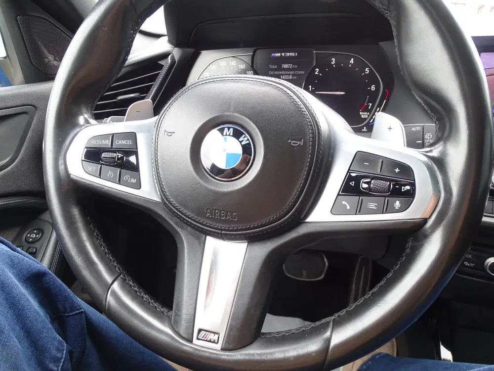 BMW 1-serie xDrive High Executive PANORAMADAK uit 2021, foto 11