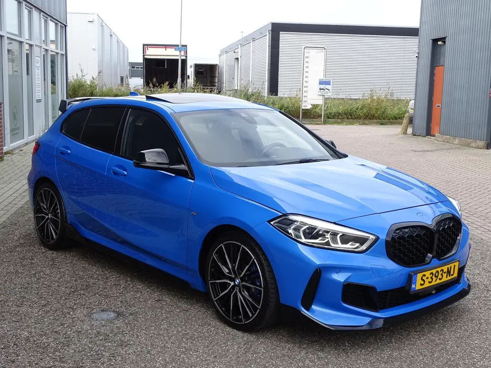 BMW 1-serie xDrive High Executive PANORAMADAK uit 2021, foto 4