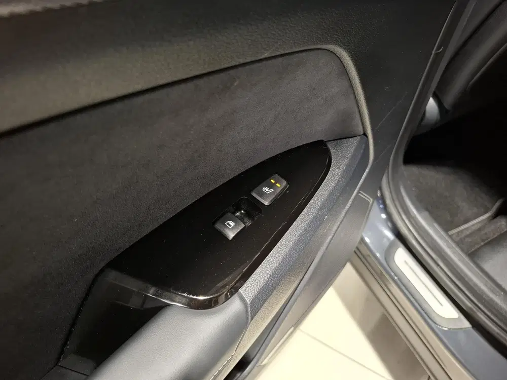 Kia Sportage 1.6 T-GDi Hybrid GT-Line Stoel en stuur ve uit 2023, foto 15
