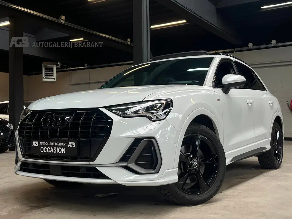 Audi Q3 45 TFSI quattro S Line #Sfeer uit 2019