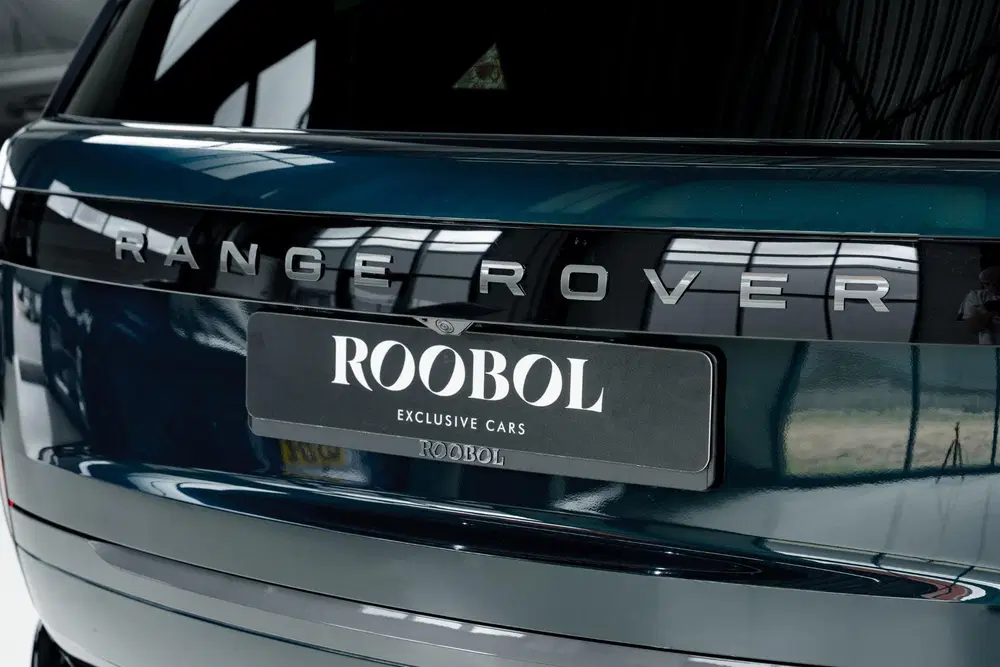 Land Rover Range Rover P510e HSE *SVO British Racing Green* uit 2023, foto 6