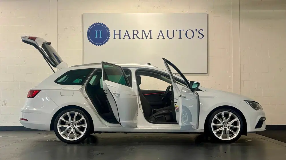 SEAT Leon 1.5 TSI FR 150pk Automaat uit 2019, foto 10