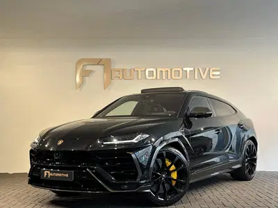 Lamborghini Urus 4.0 V8 Pano uit 2022