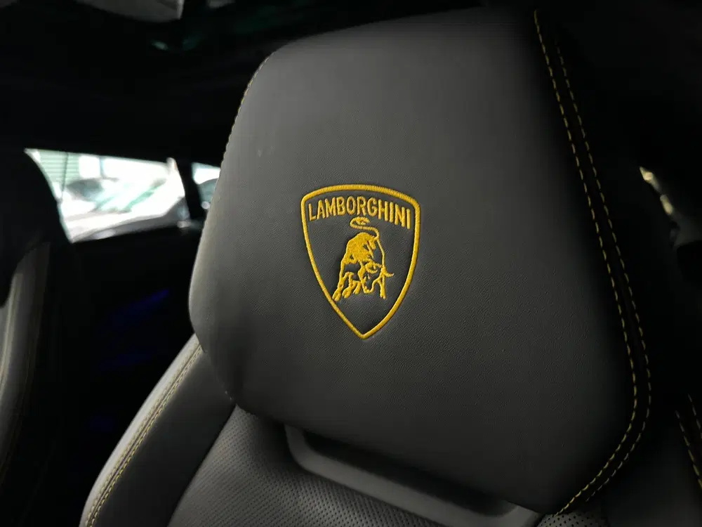 Lamborghini Urus 4.0 V8 Pano uit 2022, foto 7