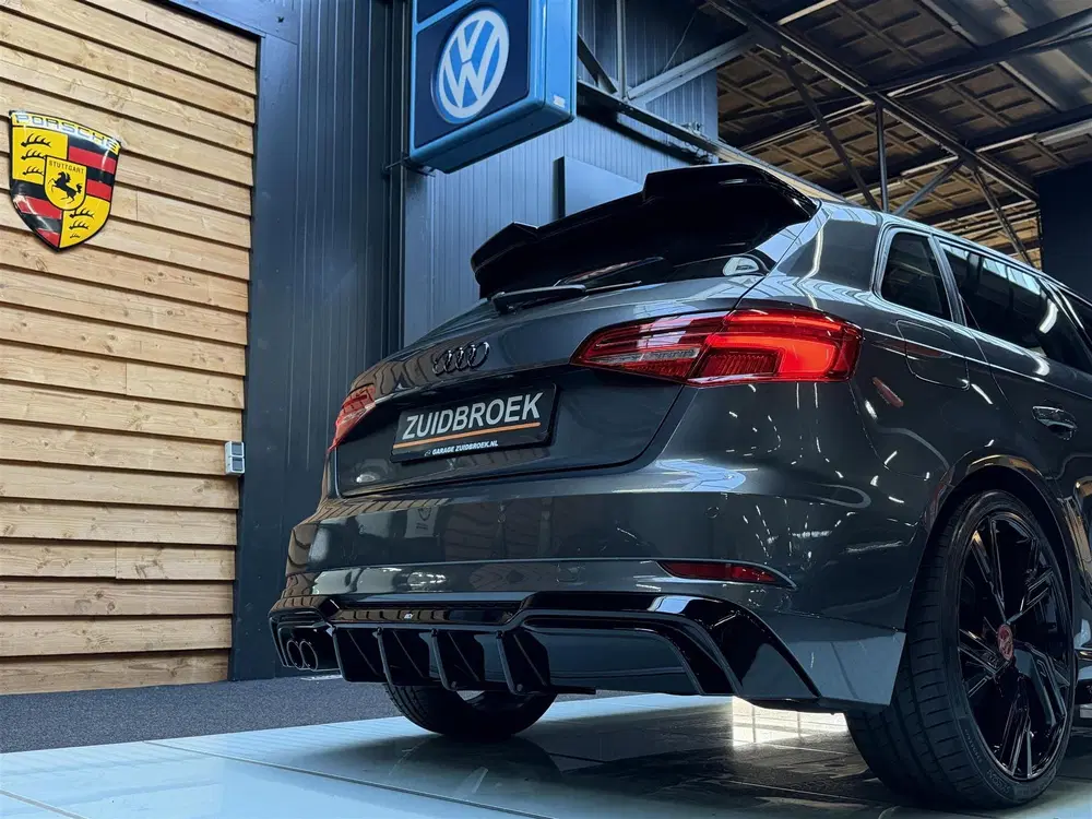 Audi A3 35 TFSI S-Line uit 2019, foto 12
