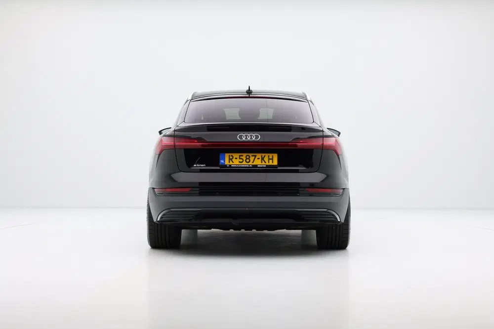 Audi e-tron 55 quattro 408pk edition 95 kWh Aut. V uit 2022, foto 9